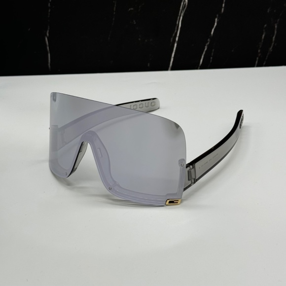 NEW GUCCI GG1631S 013 UNISEX SUNGLASSES GG 1631S 013 GUCCI SHIELD GREY EYEWEAR - Picture 4 of 11